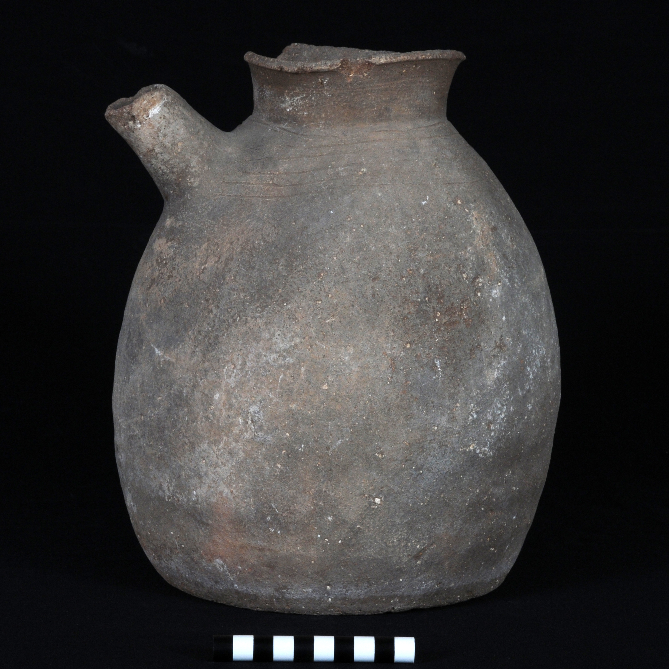 a grey jar
