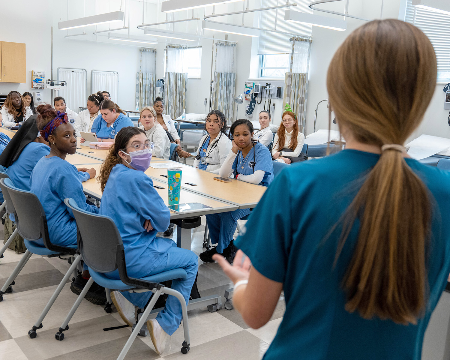 A Southern alum teaches nursing