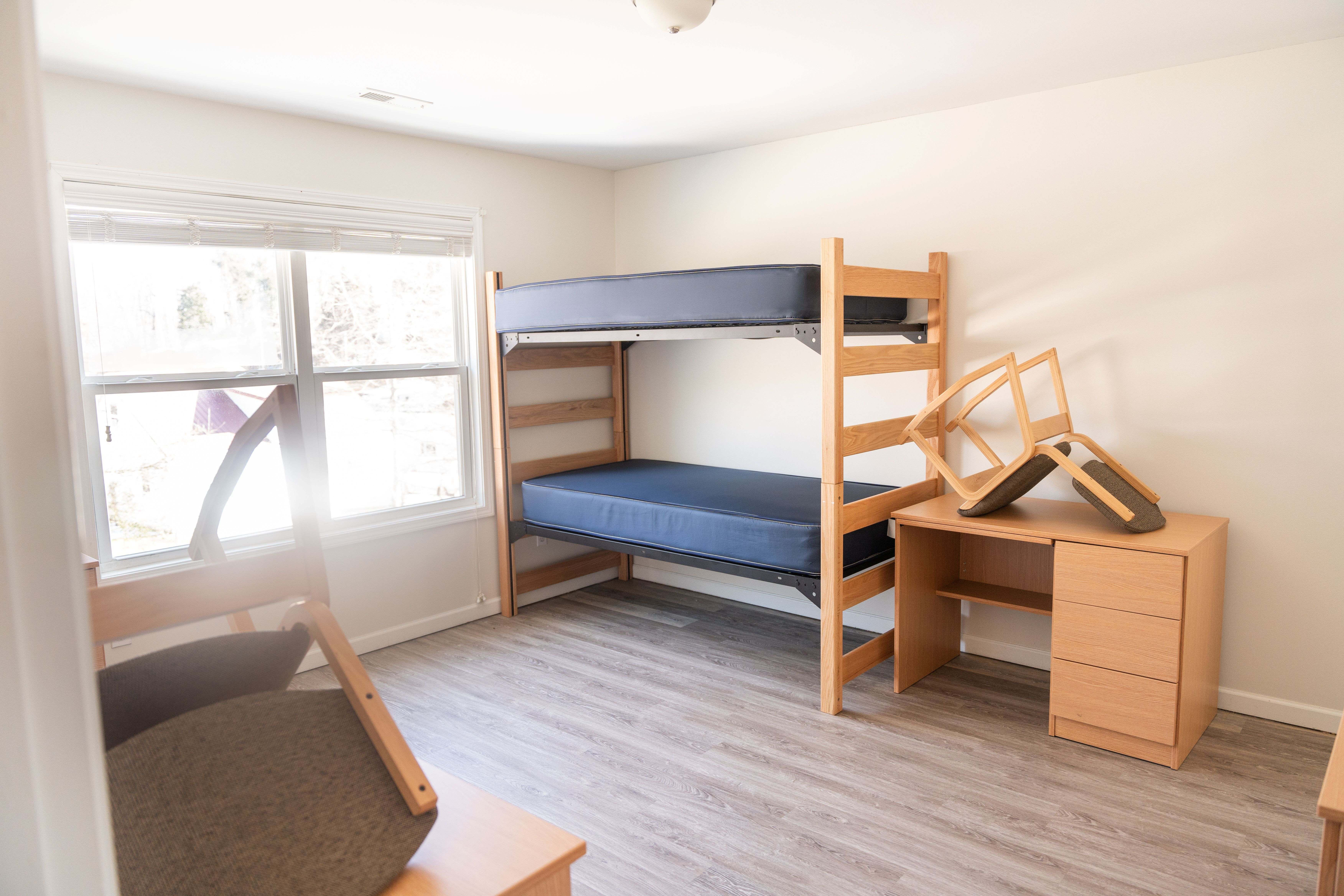 upstairs bedroom 1