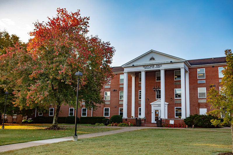 Picture of the front of Thatcher Hall from outside