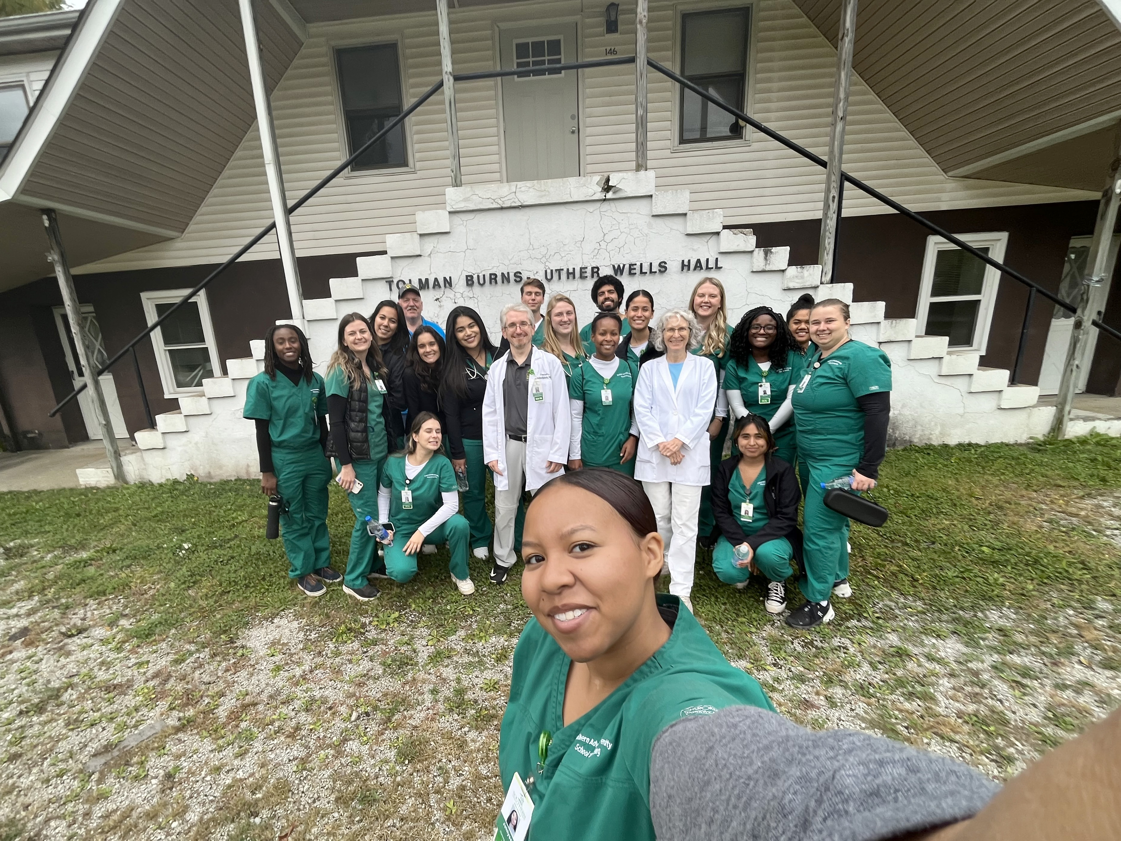 SAU nursing students selfie